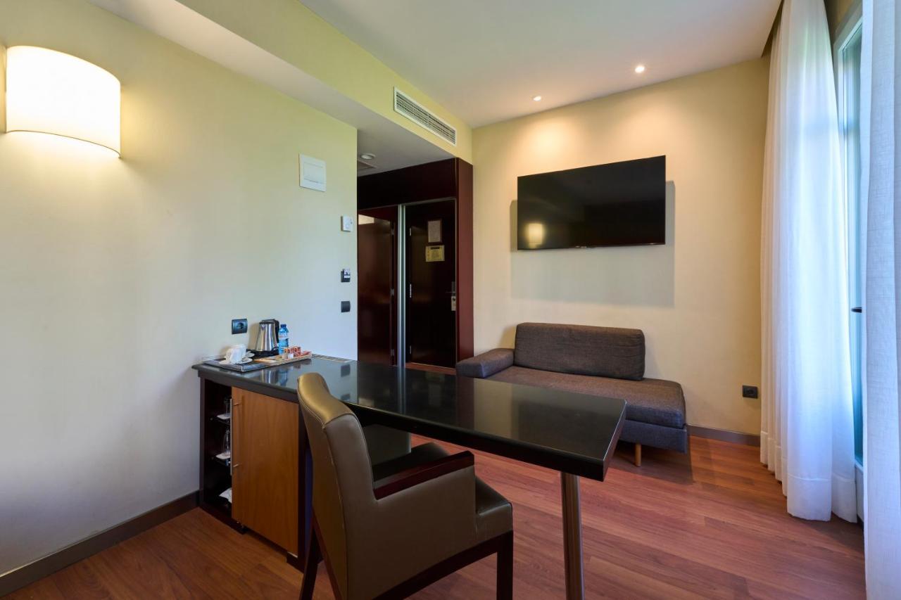 Catalonia El Pilar Hotell Zaragoza Rum bild