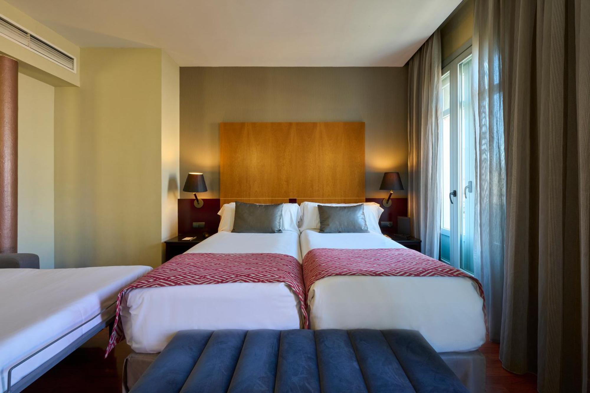 Catalonia El Pilar Hotell Zaragoza Rum bild
