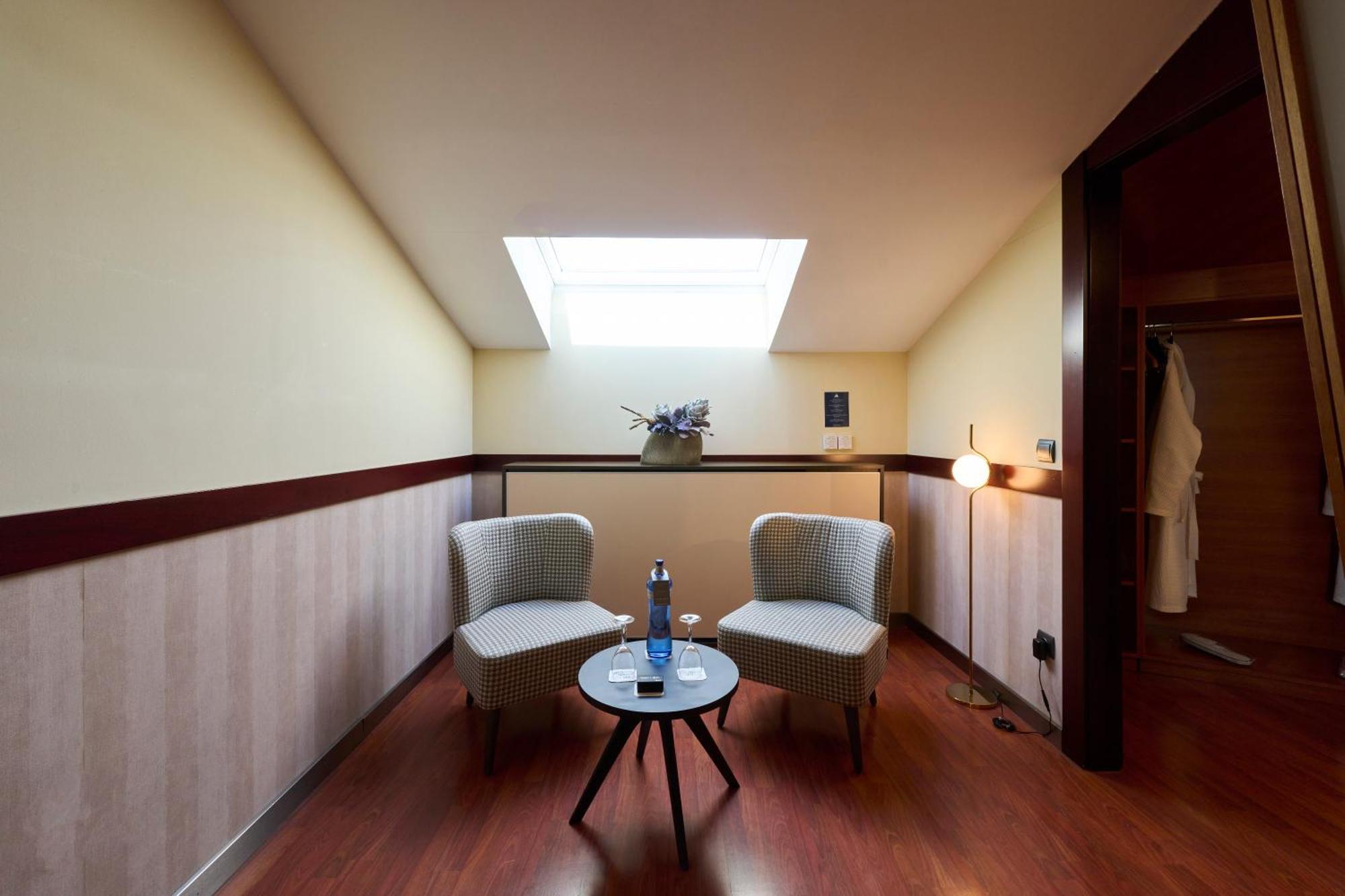 Catalonia El Pilar Hotell Zaragoza Rum bild