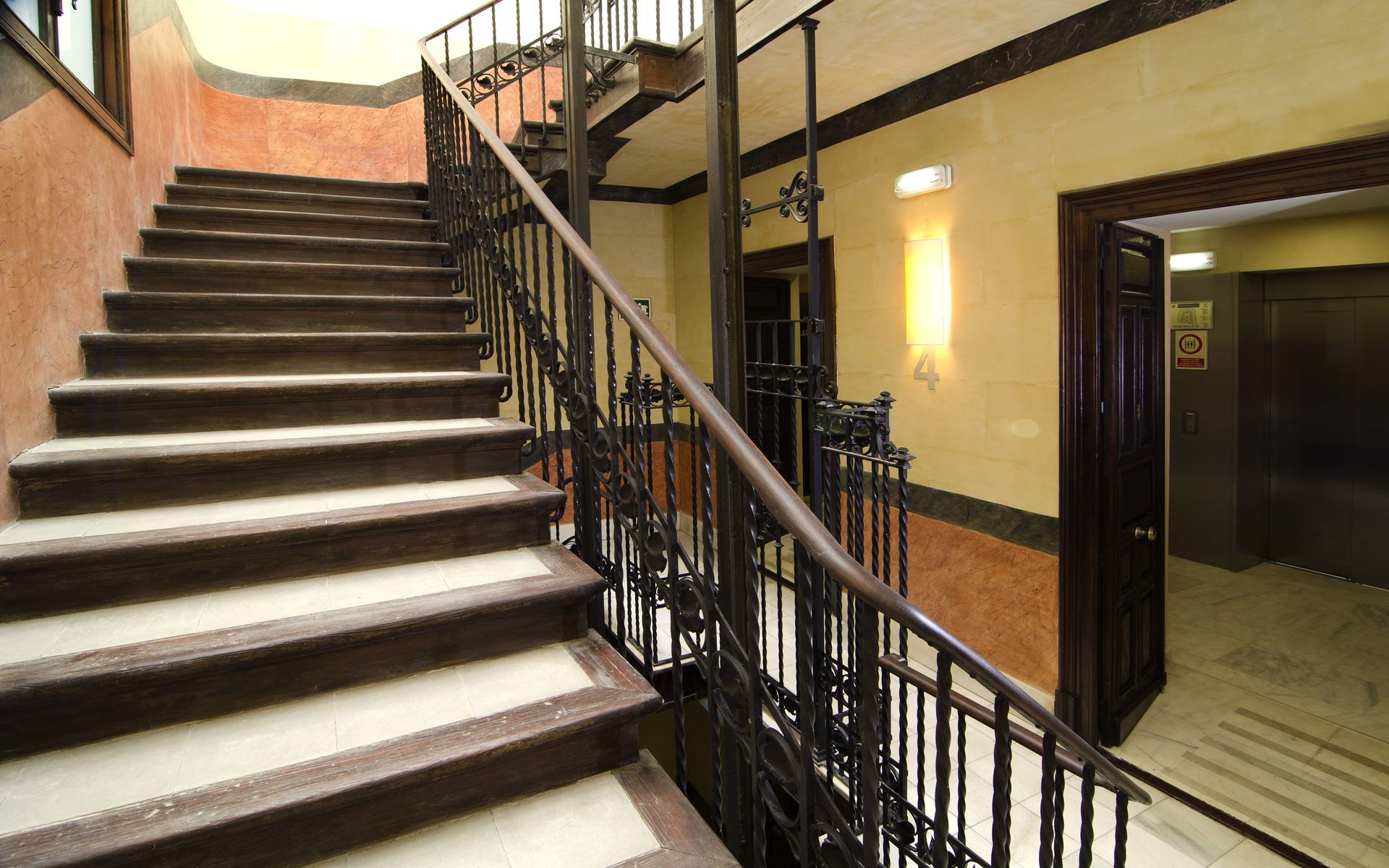 Catalonia El Pilar Hotell Zaragoza Exteriör bild